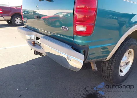 1998 Ford Expedition Eddie Bauer/Xlt z USA, uszkodzony, nr VIN 1FMPU18L1WLB29441